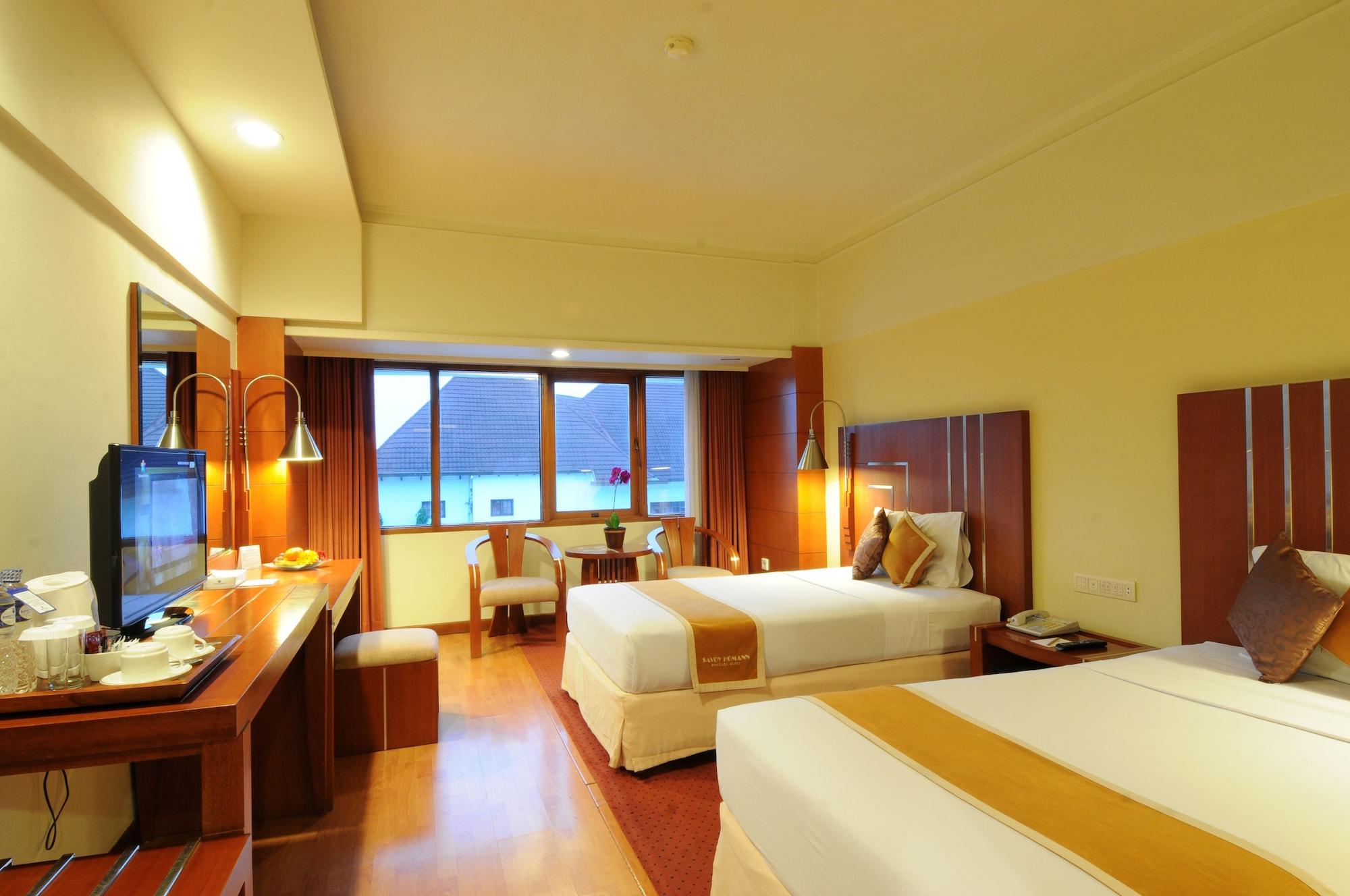 Hotel Savoy Homann Μπαντούνγκ Εξωτερικό φωτογραφία