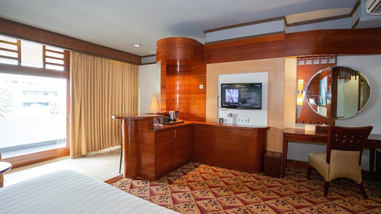Hotel Savoy Homann Μπαντούνγκ Εξωτερικό φωτογραφία