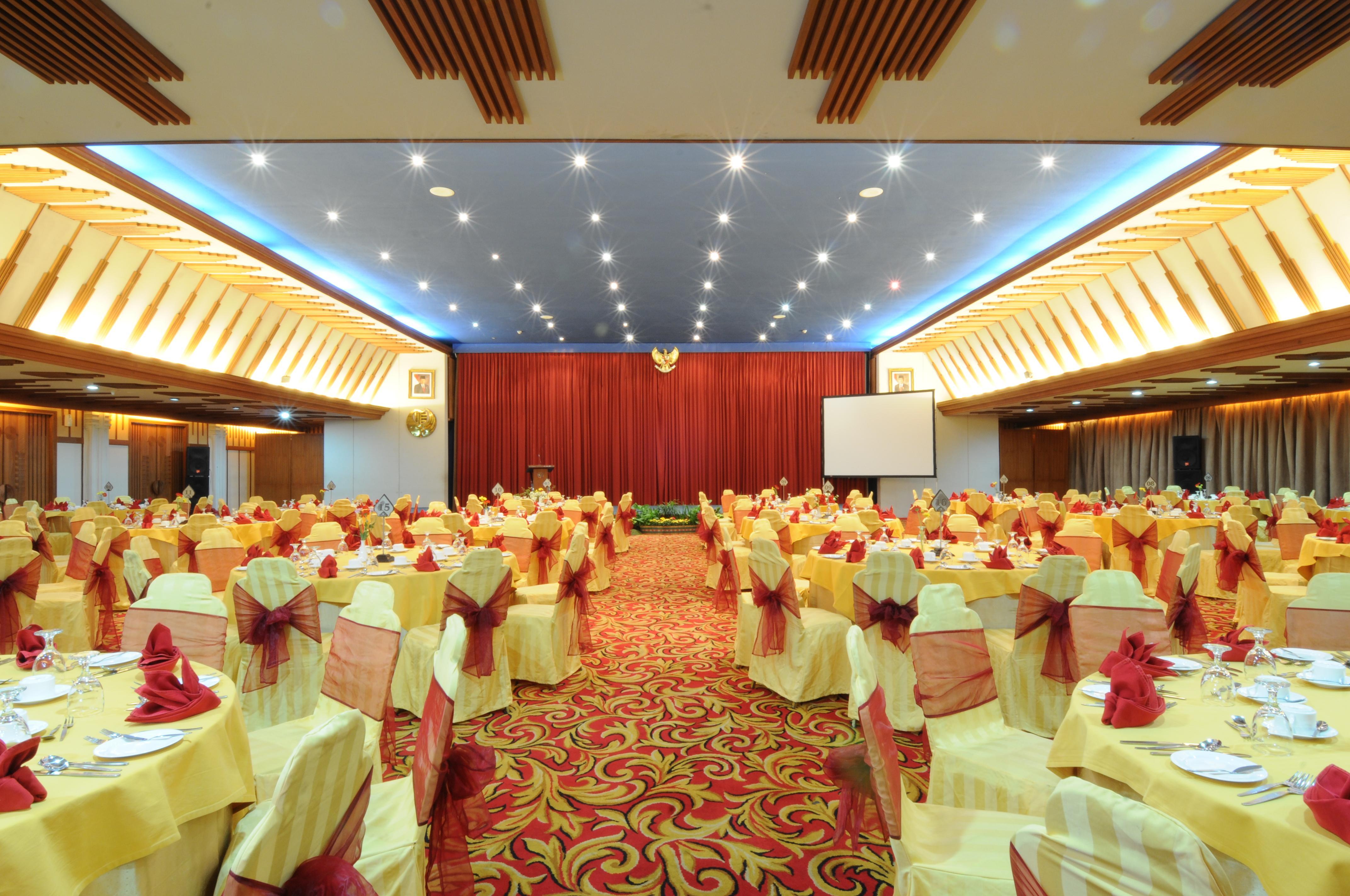 Hotel Savoy Homann Μπαντούνγκ Εξωτερικό φωτογραφία