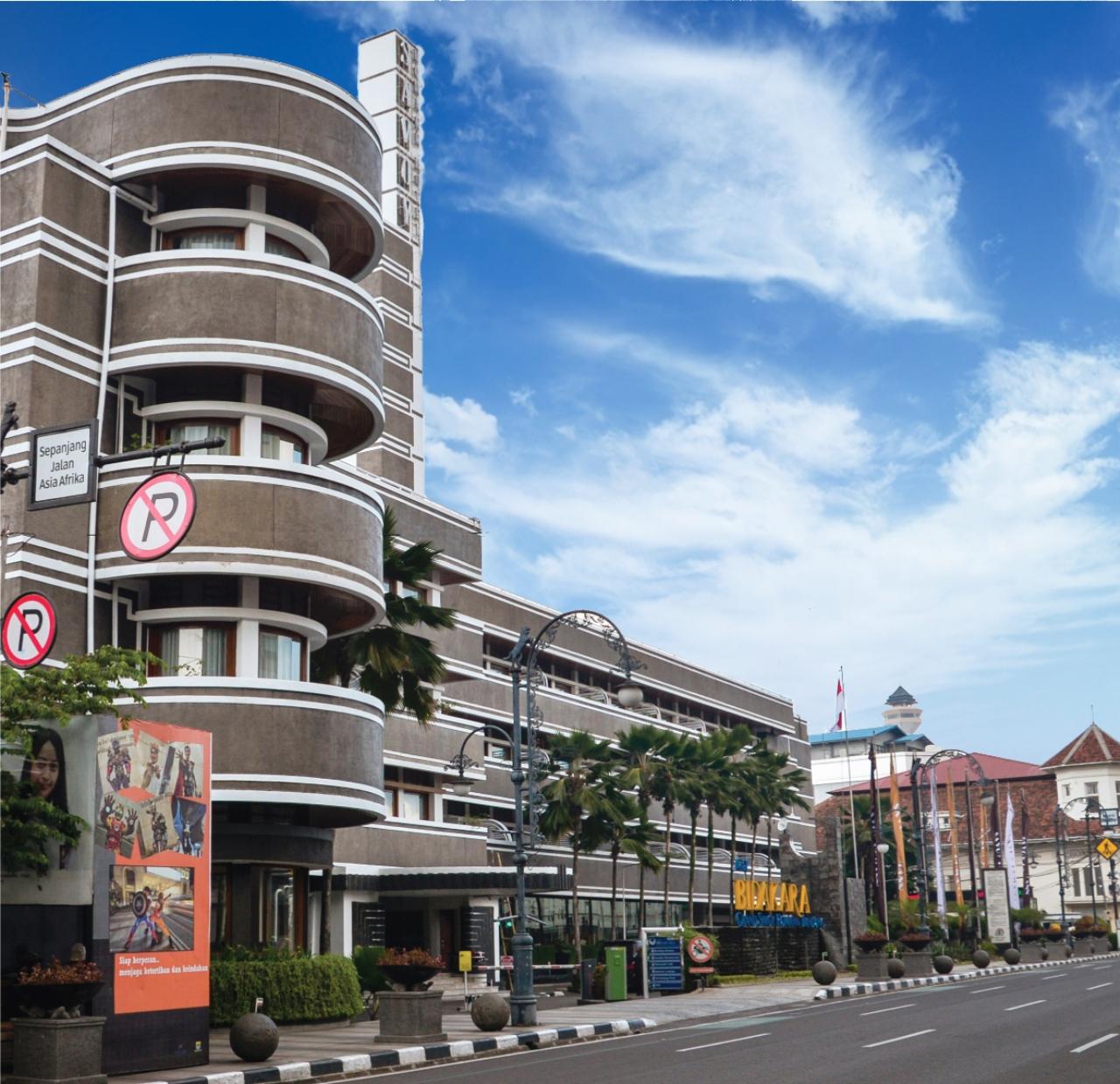 Hotel Savoy Homann Μπαντούνγκ Εξωτερικό φωτογραφία