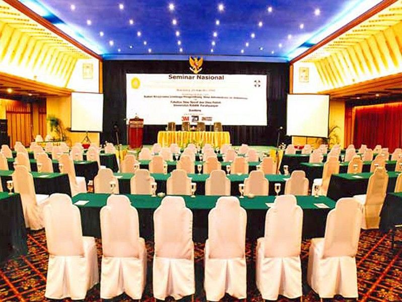 Hotel Savoy Homann Μπαντούνγκ Εξωτερικό φωτογραφία